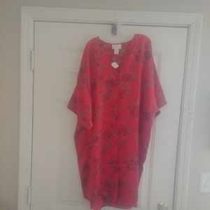 Gown/NIGHT SHIRT SIZE XL. Beautiful red womens
